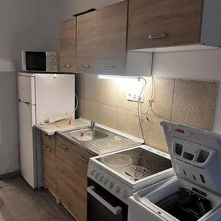 Apartment Fantomas*** N3 City Center 2 Bedroom + Living Szombathely